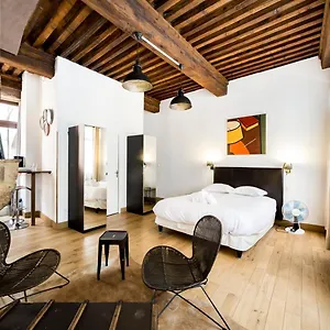  Apartment Authentique Au Coeur Du Vieux Ail France